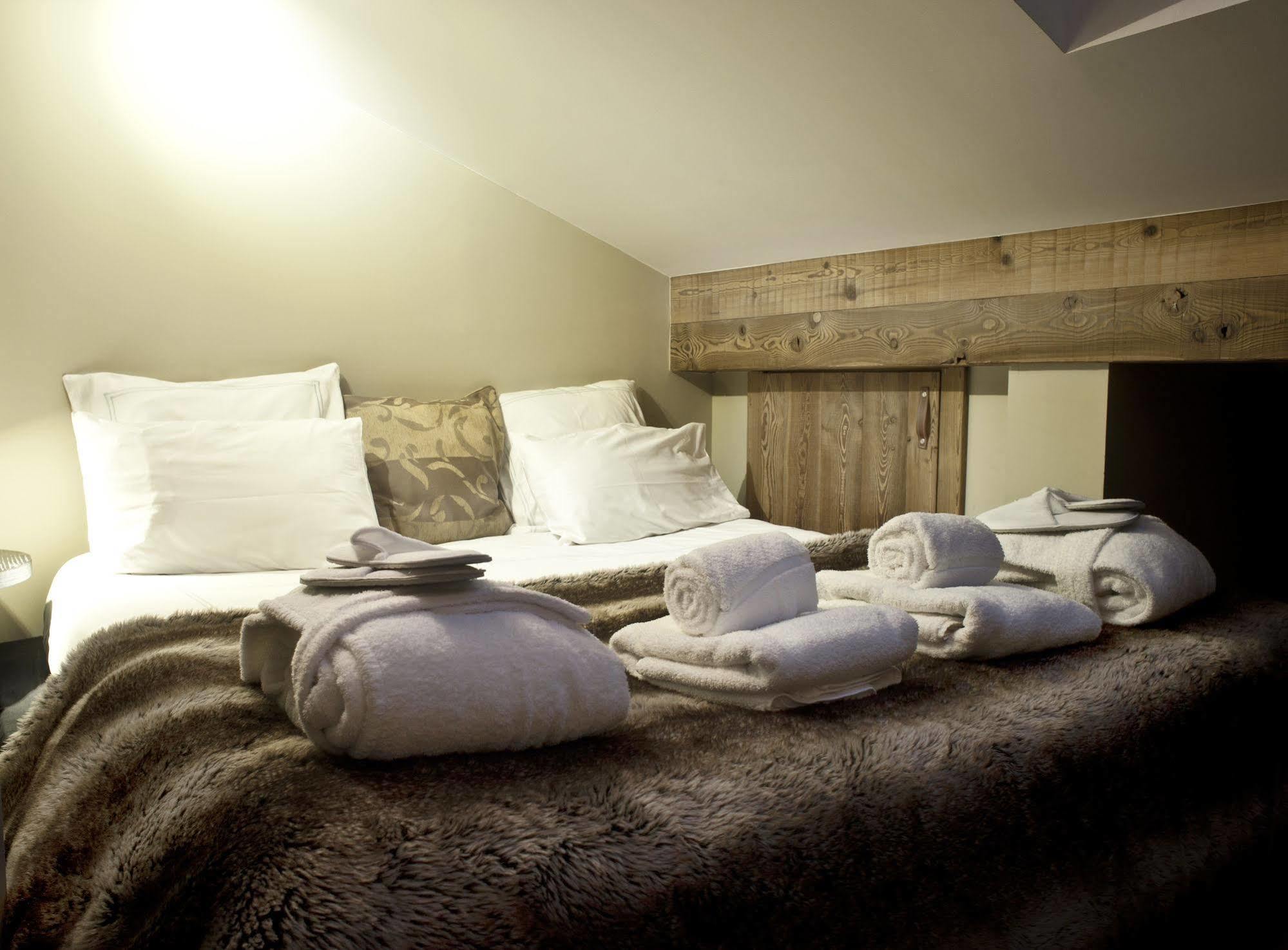 Chamois D'Or Hotel Ле-Гет Екстериор снимка